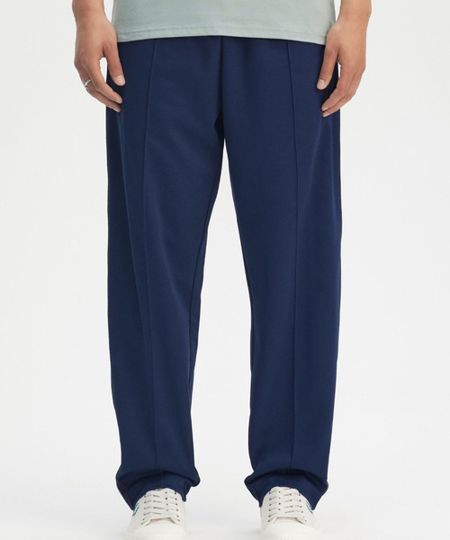 FRED PERRY(フレッドペリー)の「Two Colour Tape Track Pants/ツーカラーテープトラックパンツ(スウェットパンツ・メンズ・ブルー/ブラック・S/M/L/XS)」の13枚目の写真