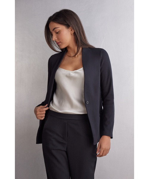 Intimissimi(インティミッシミ)の「ヘビーコットン ボタン ジャケット(カーディガン/ボレロ・レディース・ブラック/ナチュラル・S/M/L)」の1枚目の写真
