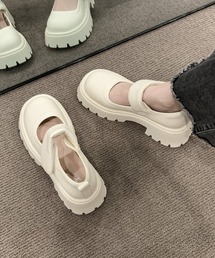 Teem Store（チームストア）の「【軽量】スクエアトゥ太ベルトメリージェーンスニーカー（スニーカー）」