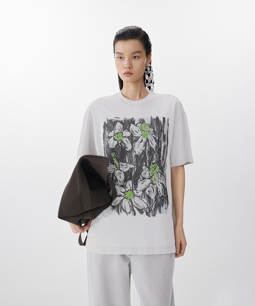 JNBY フローラルプリントTシャツ セール】Abstract Floral Print T-shirt / フローラルプリントT