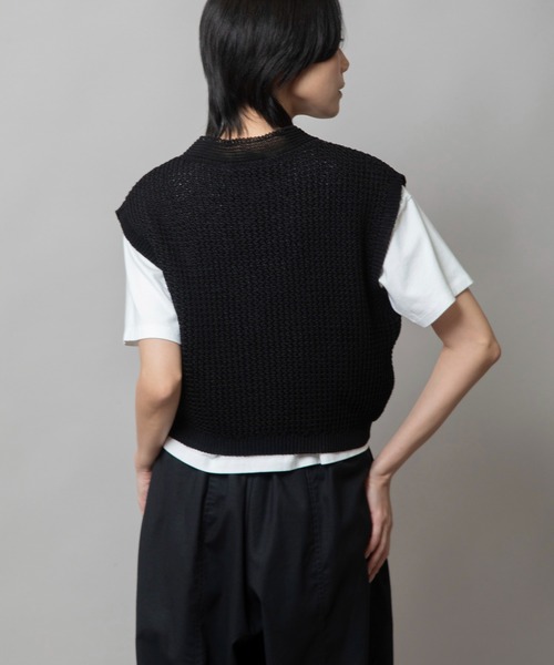 Munich（ミューニック）の「コットンニットVネックジレ（ベスト・レディース・オフホワイト/ピンク/カーキ/ブラック・FREE）」の19枚目の写真