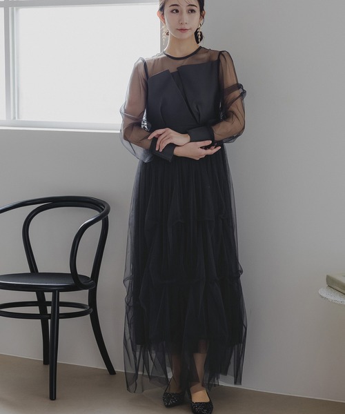 birei(ビレイ)の「アシンメトリービスチェタックチュールドレス(ドレス・レディース・ベージュ/チャコール/ブラック・M)」の5枚目の写真