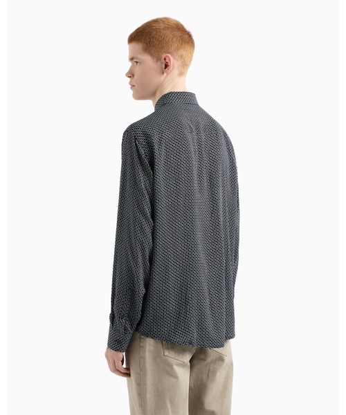 ARMANI EXCHANGE（アルマーニエクスチェンジ）の「【A|X アルマーニ エクスチェンジ】マイクロプリント 長袖シャツ/REGULAR+（シャツ/ブラウス・メンズ・ネイビー系1/ホワイト系1・LARGE/SMALL/X-LARGE/MEDIUM/X-SMALL/XX-LARGE）」の3枚目の写真
