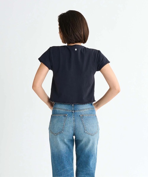 ROXY(ロキシー)の「SWEET HONEY BUN /ロキシーショート丈メロー半袖Tシャツ(Tシャツ/カットソー・レディース・ホワイト/ピンク/ブラウン/ブラック・MEDIUM/LARGE/SMALL)」の13枚目の写真