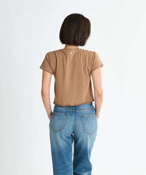 ROXY(ロキシー)の「SWEET HONEY BUN /ロキシーショート丈メロー半袖Tシャツ(Tシャツ/カットソー・レディース・ホワイト/ピンク/ブラウン/ブラック・MEDIUM/LARGE/SMALL)」の11枚目の写真