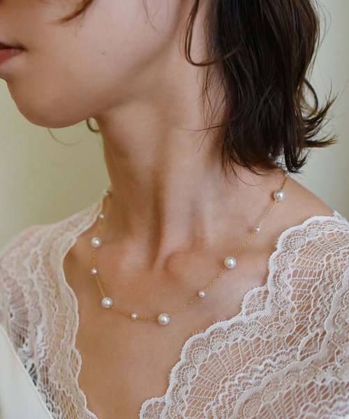 styiro（スタイロ）の「ニュアンスパールネックレス（ネックレス・レディース・ホワイト系その他/ホワイト系その他3/ホワイト系その他2/ホワイト系その他4/ホワイト系その他5・FREE）」の2枚目の写真