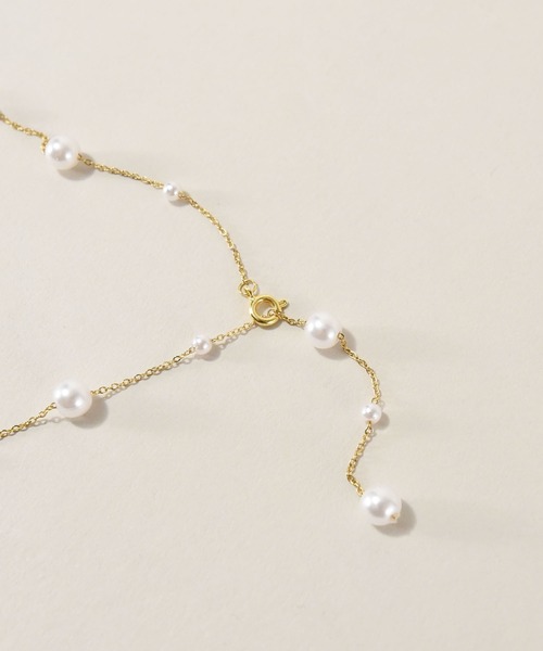 styiro（スタイロ）の「ニュアンスパールネックレス（ネックレス・レディース・ホワイト系その他/ホワイト系その他3/ホワイト系その他2/ホワイト系その他4/ホワイト系その他5・FREE）」の8枚目の写真