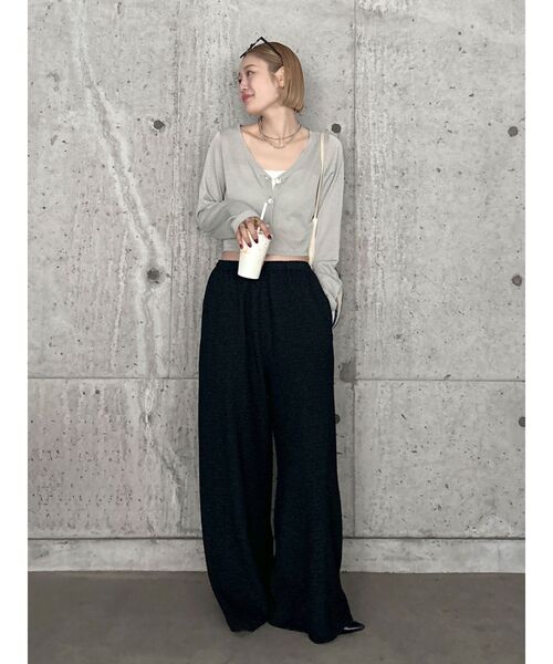 Ungrid（アングリッド）の「Vネックシアーショートニットカーデ（カーディガン/ボレロ・レディース・その他1/チャコールグレー/ライトグレー・FREE）」の3枚目の写真