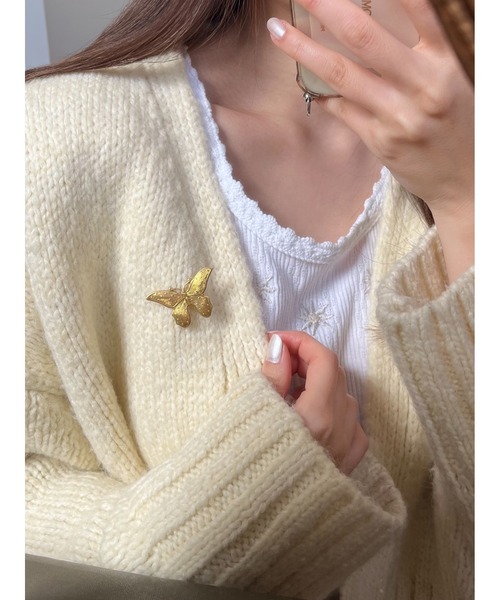 tone（トーン）の「【Spill The Beans】BRASSバタフライブローチ(MA)（ブローチ/コサージュ・レディース・ゴールド・FREE）」の6枚目の写真