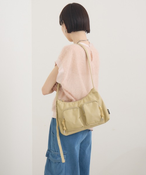 Paradise Picnic（パラダイスピクニック）の「CONTROLFREAKZIP　ポシェットバッグ（ショルダーバッグ・レディース・ブラック/ベージュ・FREE）」の11枚目の写真