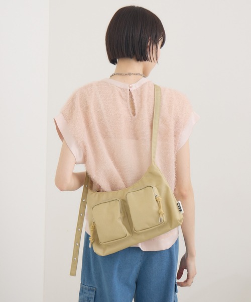 Paradise Picnic（パラダイスピクニック）の「CONTROLFREAKZIP　ポシェットバッグ（ショルダーバッグ・レディース・ブラック/ベージュ・FREE）」の15枚目の写真