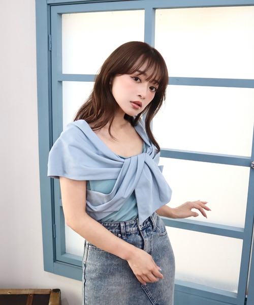CECIL McBEE(セシルマクビー)の「接触冷感アシメリボンプルオーバー(Tシャツ/カットソー・レディース・ブラック/オフホワイト/ターコイズブルー/ブラウン・MEDIUM)」の4枚目の写真