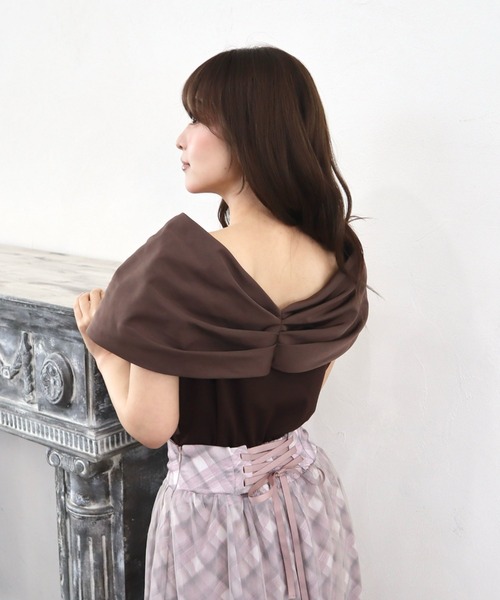 CECIL McBEE(セシルマクビー)の「接触冷感アシメリボンプルオーバー(Tシャツ/カットソー・レディース・ブラック/オフホワイト/ターコイズブルー/ブラウン・MEDIUM)」の7枚目の写真
