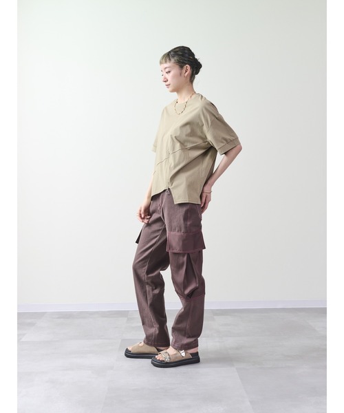 DOLLUPOOPS(ドールアップウップス)の「イレヘムファスナーTシャツ(Tシャツ/カットソー・レディース・グレー/オフホワイト/ブラック/カーキ・38)」の5枚目の写真