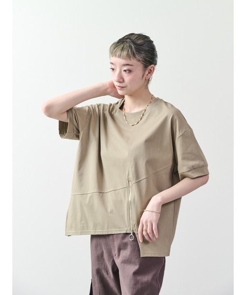 DOLLUPOOPS(ドールアップウップス)の「イレヘムファスナーTシャツ(Tシャツ/カットソー・レディース・グレー/オフホワイト/ブラック/カーキ・38)」の17枚目の写真