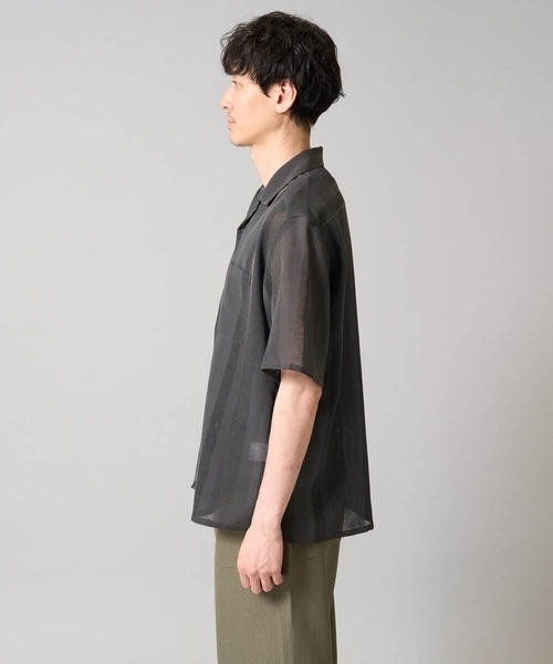 a.v.v（アーヴェヴェ）の「【接触冷感】カラミストライプ五分袖オープンカラーシャツ（シャツ/ブラウス・メンズ・ブルー/チャコールグレー/イエロー・48/50/46）」の18枚目の写真