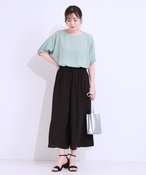 SHOO・LA・RUE（シューラルー）の「さらさらドビーイージーガウチョパンツ（その他パンツ・レディース・イエロー/ブラック/ナチュラル・04/03/02/01）」の6枚目の写真