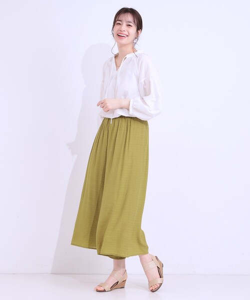 SHOO・LA・RUE（シューラルー）の「さらさらドビーイージーガウチョパンツ（その他パンツ・レディース・イエロー/ブラック/ナチュラル・04/03/02/01）」の10枚目の写真