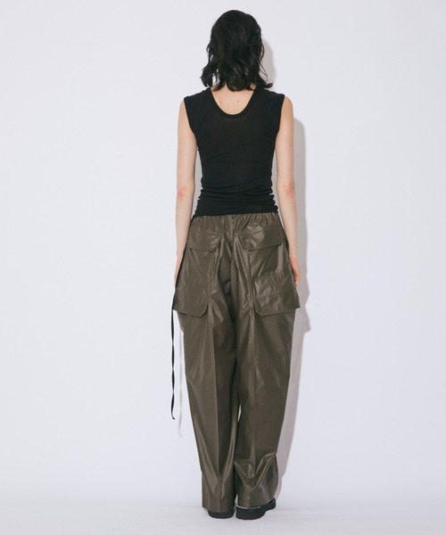 beautiful people（ビューティフルピープル）の「highcount chintz    cloth bow silhoue PT（カーゴパンツ・レディース・オリーブ/ネイビー・36/38）」の5枚目の写真