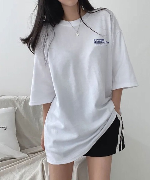 Asterellivi(アステレリビ)の「バックプリントビックTシャツ(Tシャツ/カットソー・レディース・ホワイト/グリーン/ブラック/ブルー・FREE)」の13枚目の写真