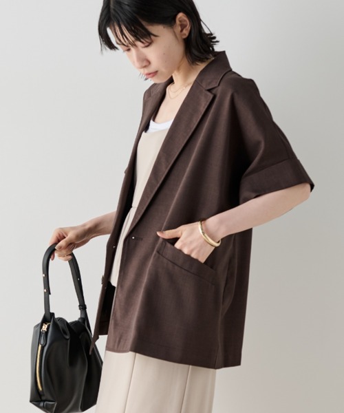 Shelly island（シェリーアイランド）の「半袖シャツジャケット（テーラードジャケット・レディース・チャコールグレー/ベージュ/ホワイト/ブラック/ブラウン・FREE）」の4枚目の写真