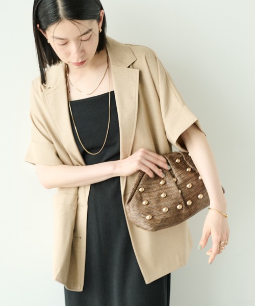 Shelly island（シェリーアイランド）の「半袖シャツジャケット（テーラードジャケット・レディース・チャコールグレー/ベージュ/ホワイト/ブラック/ブラウン・FREE）」の16枚目の写真