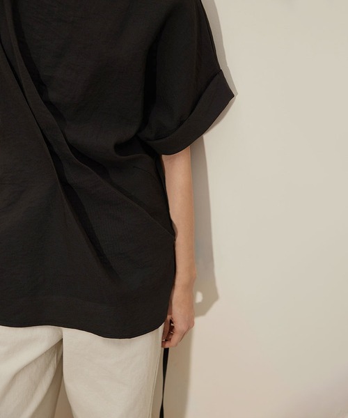 ディケイドクラシック DECADE CLASSIC DECADE CLASSIC ハーフスリーブ タック TEE （ブラック） DECADE CLASSIC ハーフスリーブ タック TEE（Tシャツ/カットソー
