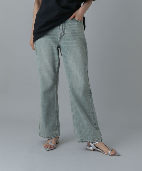 GLOBAL WORK（グローバルワーク）の「MATINEE LINE/デニムフレアパンツ/498304（デニムパンツ・レディース・ブルー/ライトブルー・SMALL/MEDIUM/LARGE）」の2枚目の写真
