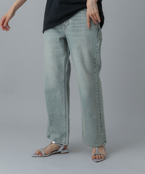 GLOBAL WORK（グローバルワーク）の「MATINEE LINE/デニムフレアパンツ/498304（デニムパンツ・レディース・ブルー/ライトブルー・SMALL/MEDIUM/LARGE）」の15枚目の写真