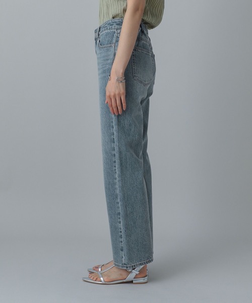 GLOBAL WORK（グローバルワーク）の「MATINEE LINE/デニムフレアパンツ/498304（デニムパンツ・レディース・ブルー/ライトブルー・SMALL/MEDIUM/LARGE）」の12枚目の写真