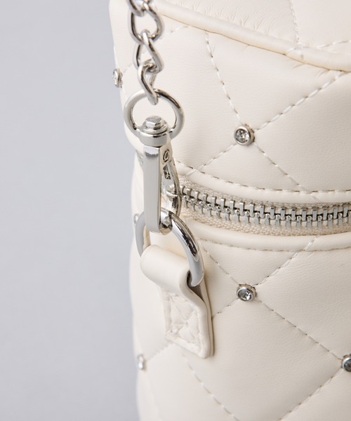 one after another NICE CLAUP（ワンアフターアナザーナイスクラップ）の「【WEB限定】キルティングバニティーショルダーバッグ（ショルダーバッグ・レディース・ピンク/ブラック/アイボリー/ホワイト系その他/ブラック系その他・FREE）」の16枚目の写真