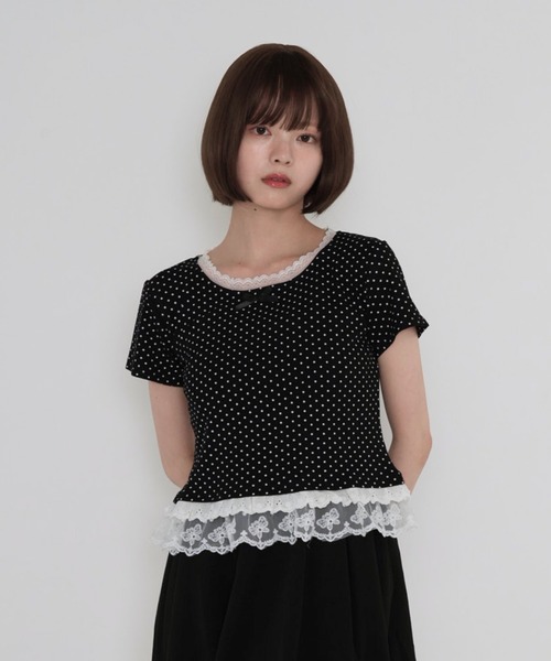 Uenui（ウニュイ）の「【 cunii 】 ポルカ ドット フリル ヘム トップ（Tシャツ/カットソー・レディース・ブラック/グレー/ホワイト・FREE）」の3枚目の写真