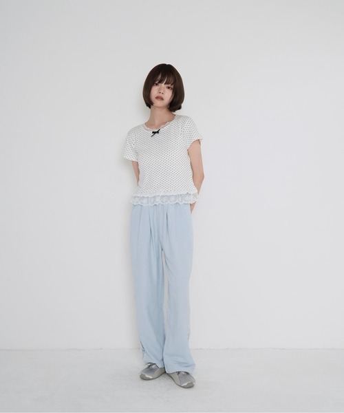 Uenui（ウニュイ）の「【 cunii 】 ポルカ ドット フリル ヘム トップ（Tシャツ/カットソー・レディース・ブラック/グレー/ホワイト・FREE）」の7枚目の写真