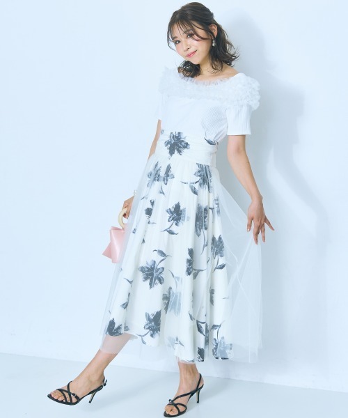 marun（マルン）の「＜大きいサイズ＞テレコリブチュールトップス marun（Tシャツ/カットソー・レディース・ブラック/ピンク/ホワイト・L/5L/4L/3L/LL）」の15枚目の写真