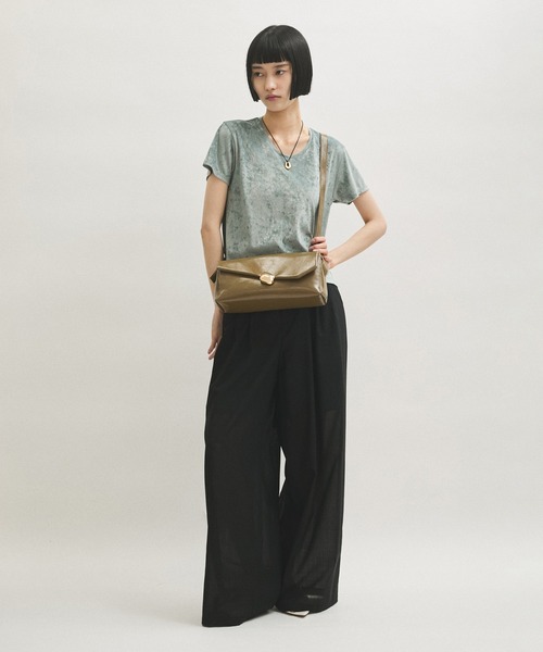 ADAM ET ROPE'（アダムエロペ）の「クラッシュベロアTシャツ（Tシャツ/カットソー・レディース・ピンク/オフホワイト/モスグリーン/ダークブラウン/ブルー系その他6・FREE）」の10枚目の写真