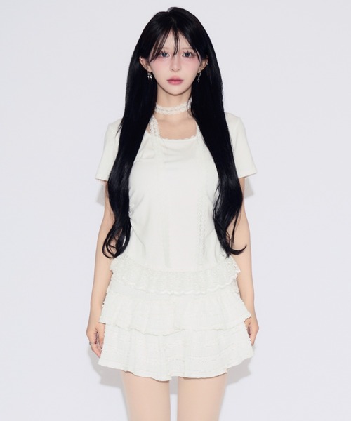 tinkerend(ティンカーエンド)の「Frill Tiered Short Sleeve T-shirt / フリルティアード半袖Tシャツ(Tシャツ/カットソー・レディース・ブラック/ホワイト・FREE)」の8枚目の写真