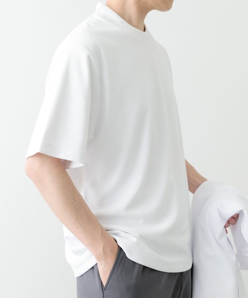ITEMS URBANRESEARCH(アイテムズ アーバンリサーチ)の「T-Shirt For Jacket(Tシャツ/カットソー・メンズ・ホワイト・SMALL/MEDIUM/LARGE)」の3枚目の写真