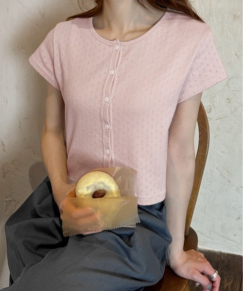 LE MORE（リモア）の「パンチングカラーショートカーディガン（カーディガン/ボレロ・レディース・ブルー/グレー/レッド/ピンク/ミント・FREE）」の7枚目の写真