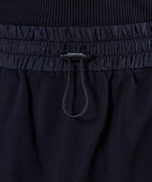 DOUBLE STANDARD CLOTHING(ダブルスタンダードクロージング)の「ヴィンテージレアル裏毛スウェットスカート(スカート・レディース・ブラック/チャコール・38/36)」の5枚目の写真