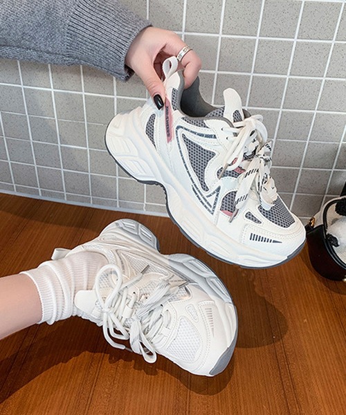 shoes365(シューズスリーシックスファイヴ)の「【SHOES 365】厚底ダッドスニーカー(スニーカー・レディース・ホワイト/グレー・22.5cm/23.0cm/23.5cm/24.0cm/24.5cm/25.0cm)」の7枚目の写真