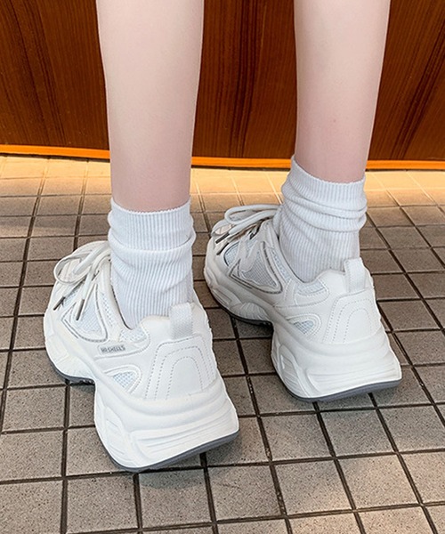 shoes365(シューズスリーシックスファイヴ)の「【SHOES 365】厚底ダッドスニーカー(スニーカー・レディース・ホワイト/グレー・22.5cm/23.0cm/23.5cm/24.0cm/24.5cm/25.0cm)」の14枚目の写真