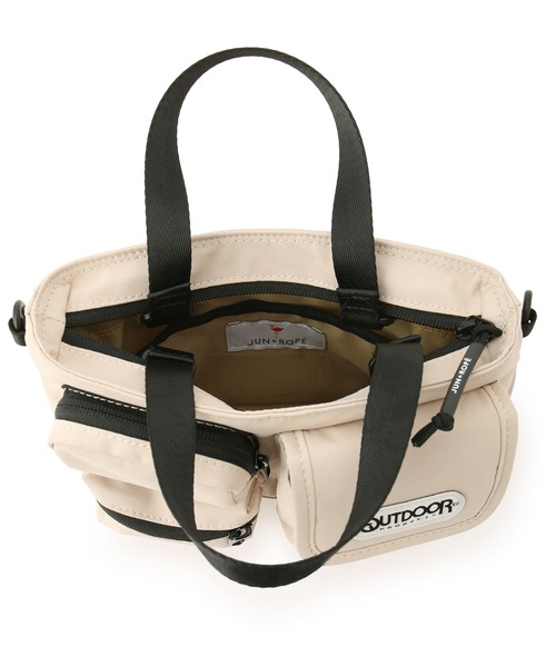 JUN&ROPE'（ジュンアンドロペ）の「【OUTDOOR PRODUCTS】別注3WAYサコッシュ（ショルダーバッグ・レディース・ブラック/ベージュ/パープル・FREE）」の6枚目の写真