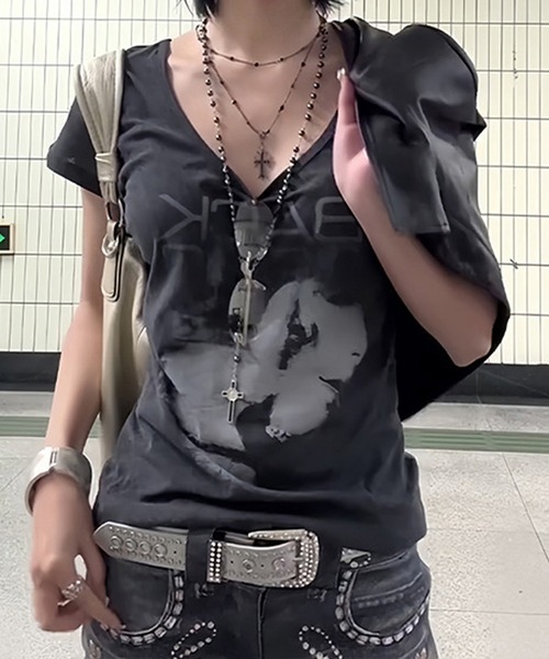 MEMECLE(メメクル)の「【 MEMECLE / メメクル 】グランジパンク Tシャツ(Tシャツ/カットソー・レディース・ダークグレー・MEDIUM/SMALL)」の8枚目の写真