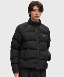 FRED PERRY（フレッドペリー）の「【新色先行予約受付中】Raglan Sleeve Padded Jacket／ラグランスリーブ中綿ジャケット（ダウンジャケット/コート）」