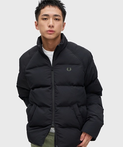 FRED PERRY ダウン セール】Raglan Sleeve Padded Jacket／ラグランスリーブ中綿