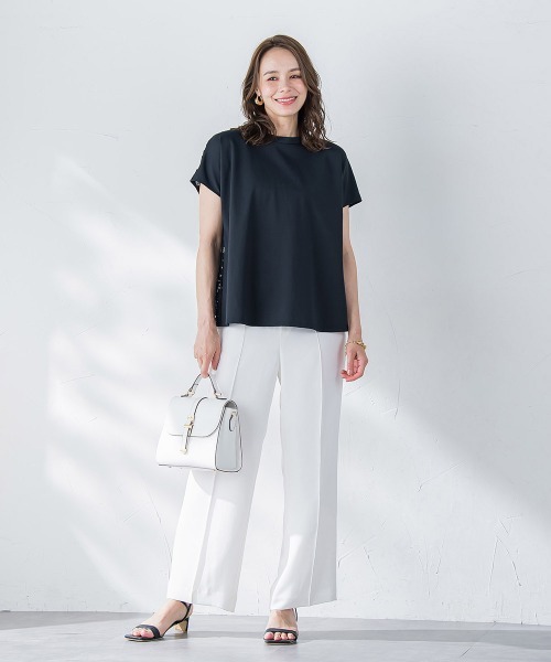 Viaggio Blu（ビアッジョブルー）の「バックフラワーレースカットソー≪手洗い可能≫（Tシャツ/カットソー・レディース・ブラック/ホワイト・M/S）」の11枚目の写真