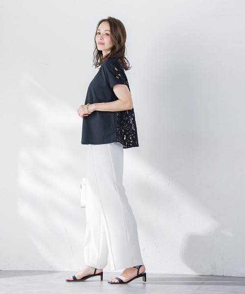 Viaggio Blu（ビアッジョブルー）の「バックフラワーレースカットソー≪手洗い可能≫（Tシャツ/カットソー・レディース・ブラック/ホワイト・M/S）」の13枚目の写真