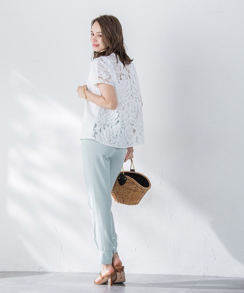 Viaggio Blu（ビアッジョブルー）の「バックフラワーレースカットソー≪手洗い可能≫（Tシャツ/カットソー・レディース・ブラック/ホワイト・M/S）」の6枚目の写真