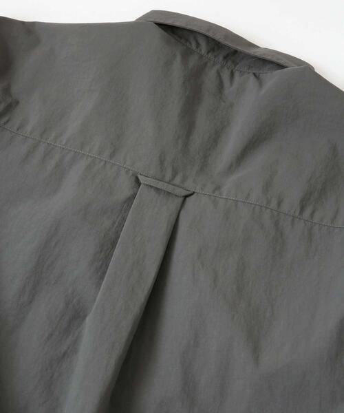 EKAL（エカル）の「『撥水/UVカット』『UR TECH』ナイロンタッサーロングスリーブシャツ（シャツ/ブラウス・メンズ・グレー/ベージュ系その他/ブラウン系その他・MEDIUM/LARGE）」の12枚目の写真