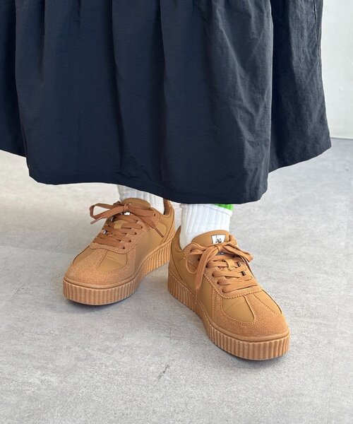 U.S. POLO ASSN.(ユーエスポロアッスン)の「【U.S. POLO ASSN.】ボリュームソールスニーカー(スニーカー・レディース・キャメル/ベージュ/オフホワイト・MEDIUM/LARGE)」の8枚目の写真